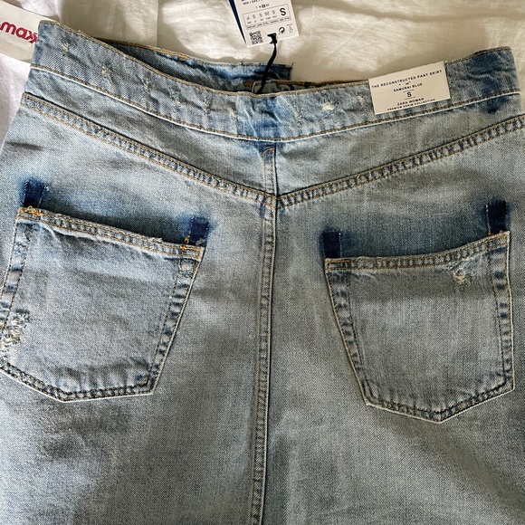 Zara Denim Mini Skirt - Picture 5 of 8